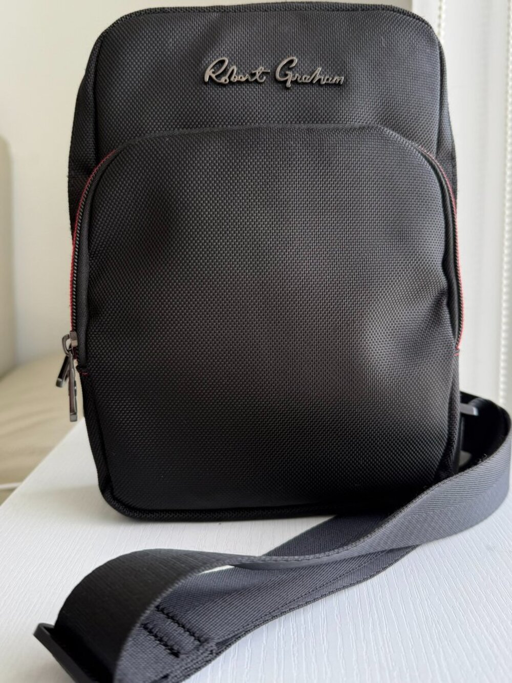 Robert Graham Versatile Crossbody Bag – Black – Excellent Condition